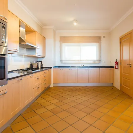 T2 Sea View, Pool, Golf, Private Terrace, Del Rey, Obidos A1 Apartmán *