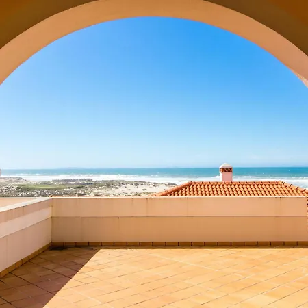 Apartamento T2 Sea View, Pool, Golf, Private Terrace, Del Rey, óbidos A1