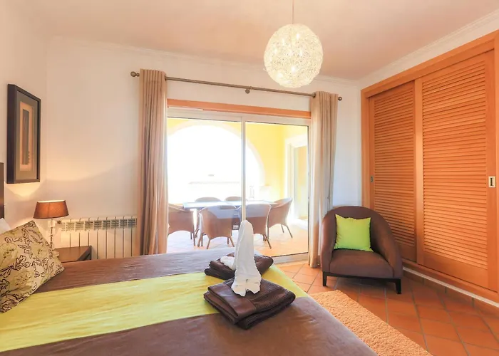 T2 Sea View, Pool, Golf, Private Terrace, Praia Del Rey, Obidos A1 * Amoreira (Leiria)
